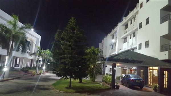Gayathri Hotels Tiruppur Eksteriør billede